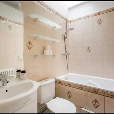 Prestige Et Elegance Au Coeur Des Champs-elysees Apartment Paris
