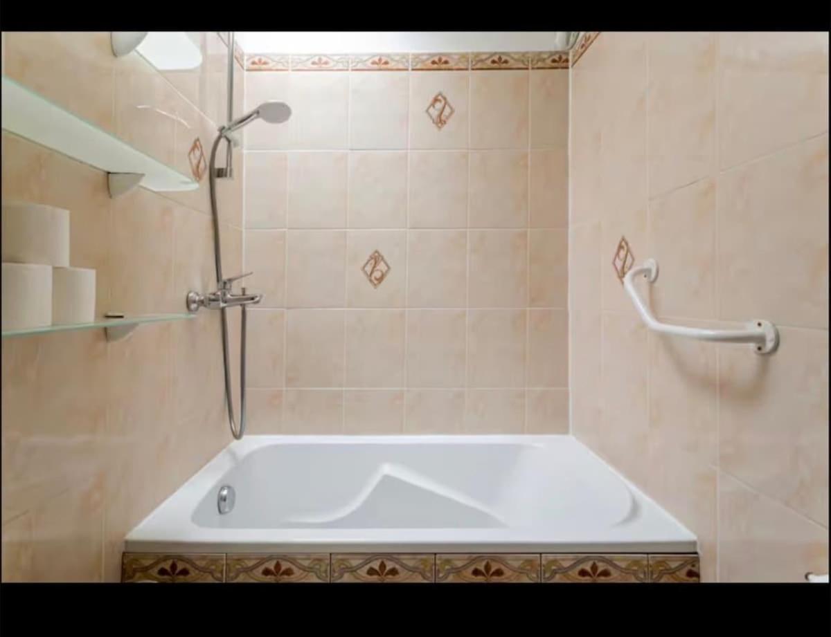 Prestige Et Elegance Au Coeur Des Champs-elysees Apartment Paris